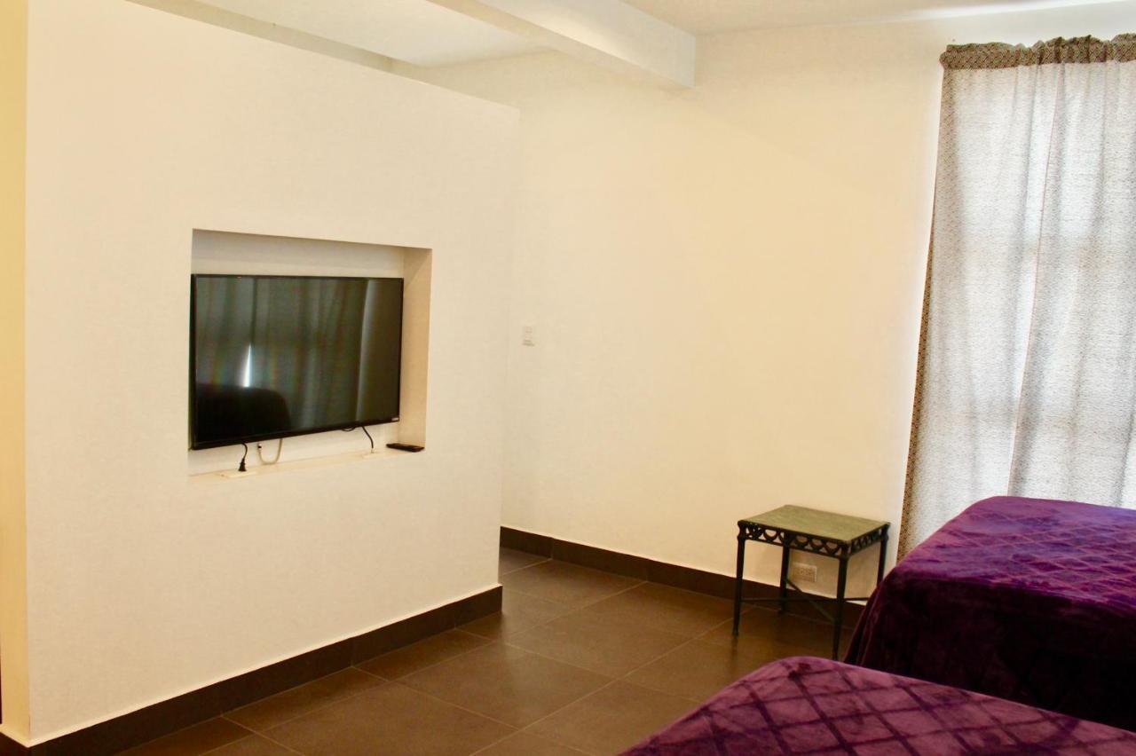 Casa Toscana Bed & Breakfast Сан-Міґель-де-Альєнде Екстер'єр фото